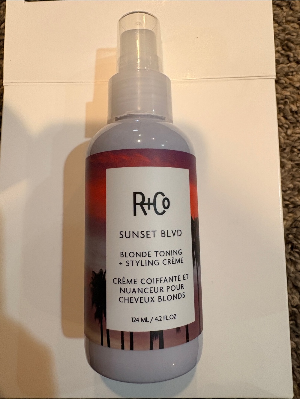 R+Co Sunset Blvd Blonde Toning + Styling Crème - Lavender and Red Accent